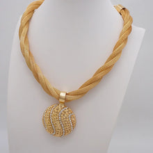 Load image into Gallery viewer, Gold Jewelry Necklace
